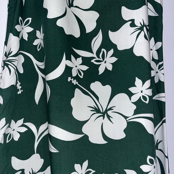 Women's Hawaiian Bishop St. apparel dress green and white size small - Picture 3 of 6